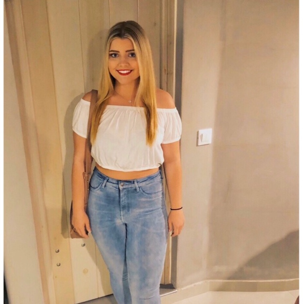 Meet your Posher, Alexa